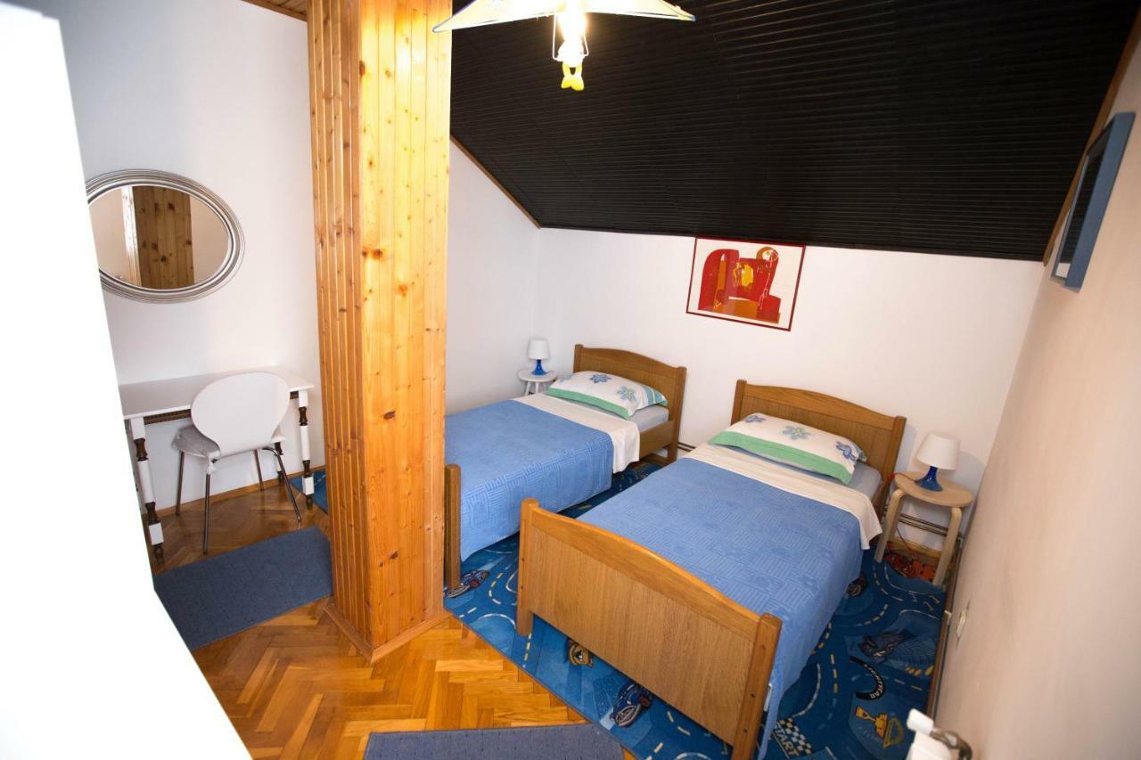 Apartman Ruzica Ogulin Exteriör bild