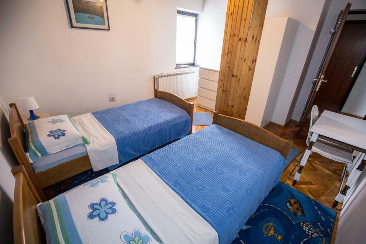 Apartman Ruzica Ogulin Exteriör bild
